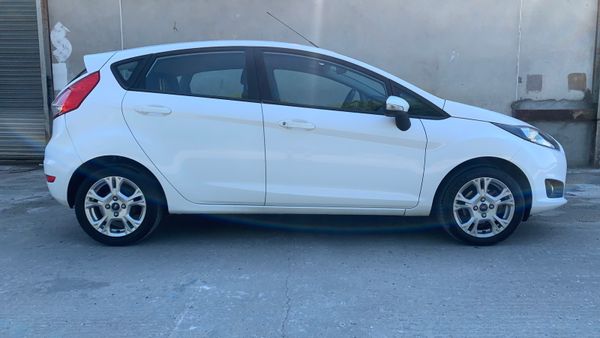 Ford Fiesta Zetec  Nct 04/27 ! 368680892