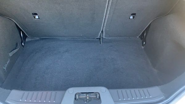 Ford Fiesta Zetec  Nct 04/27 ! 368680905