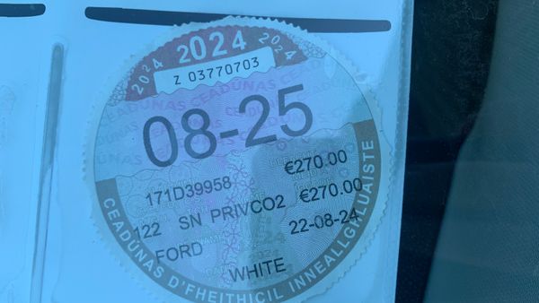 Ford Fiesta Zetec  Nct 04/27 ! 368680907