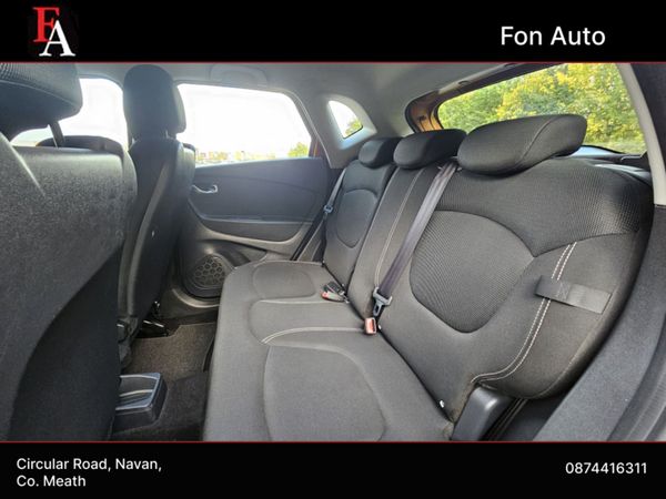 Renault Captur 1.0 PETROL PLAY MODEL - HIGH SPEC * 368699986
