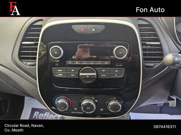 Renault Captur 1.0 PETROL PLAY MODEL - HIGH SPEC * 368699993