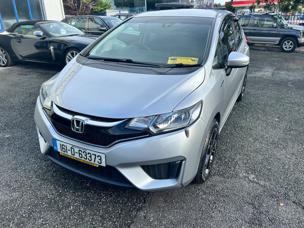2016 HONDA FIT PETROL HYBRID AUTO LOW KMS 368690574