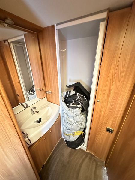 ✨STUNNING SWIFT CONQUEROR 4 BERTH SILVER SIDE ✨ 368719747