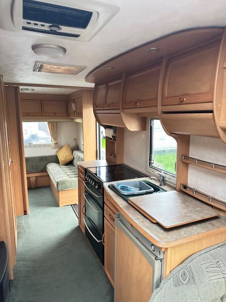 ✨STUNNING COACHMAN LASER 590- 5 BERTH✨ 368724374