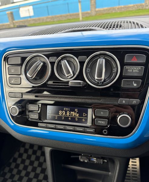 2014 Vw Up 1.0 Petrol Automatic 368726523