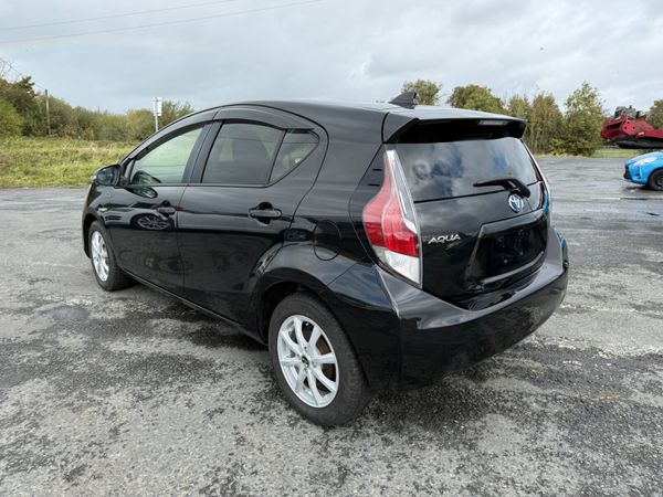 TOYOTA AQUA (2016) 1.5L PETROL HYBRID LOW MILLAGE 368727309