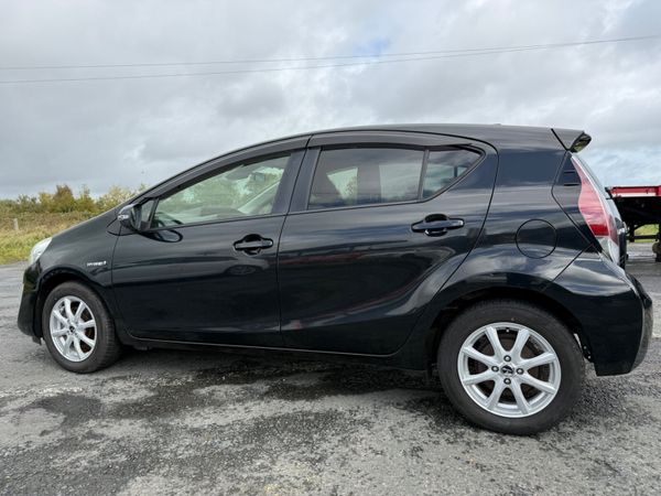 TOYOTA AQUA (2016) 1.5L PETROL HYBRID LOW MILLAGE 368727302