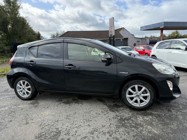 TOYOTA AQUA (2016) 1.5L PETROL HYBRID LOW MILLAGE 368727315