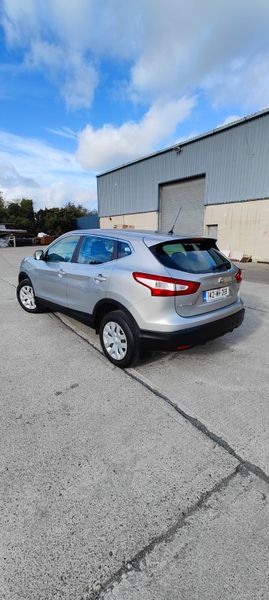 142 Nissan Qashqai fresh NCT/ Serviced 368735051