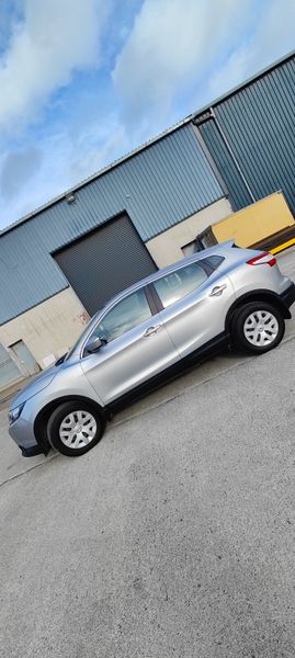 142 Nissan Qashqai fresh NCT/ Serviced 368735052