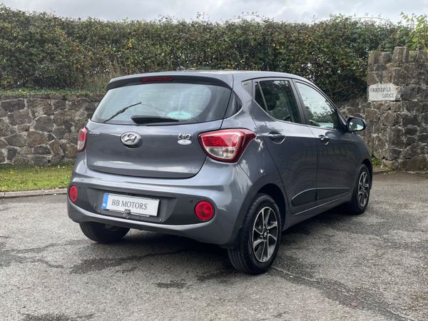 Hyundai i10 1.0 Deluxe Automatic 368735372