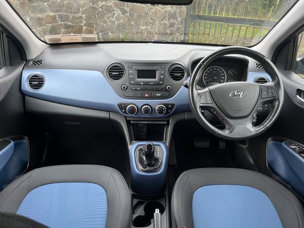Hyundai i10 1.0 Deluxe Automatic 368735385