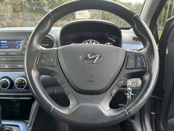 Hyundai i10 1.0 Deluxe Automatic 368735383