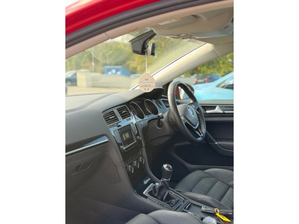 Volkswagen Golf HIGHLINE 1.2 TSI MANUAL 6SPEED FWD 368740574