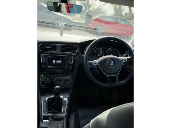 Volkswagen Golf HIGHLINE 1.2 TSI MANUAL 6SPEED FWD 368740575