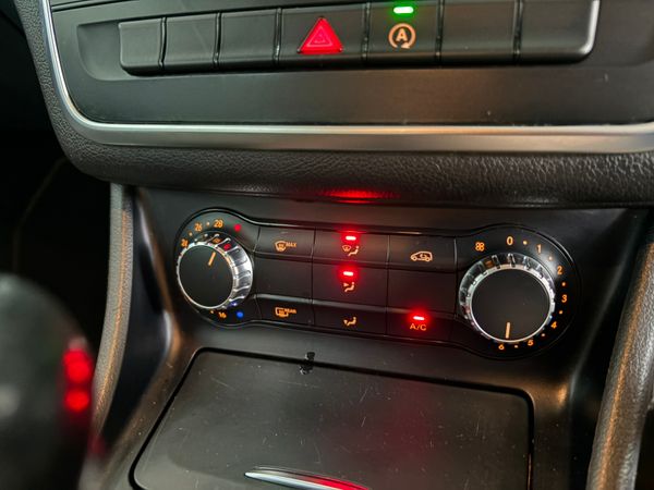 2015 Mercedes Benz CLA 180 AMG Sport CDI 368761859