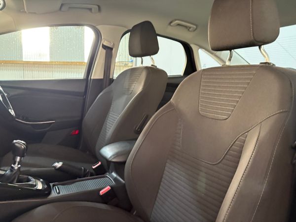 2018 Ford Focus Titanium 1.5 TDCi 95 Bhp 368761881