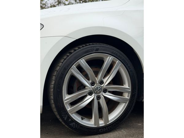 Volkswagen Golf HIGHLINE 1.6 TDI MANUAL 5SPEED 110 368775145