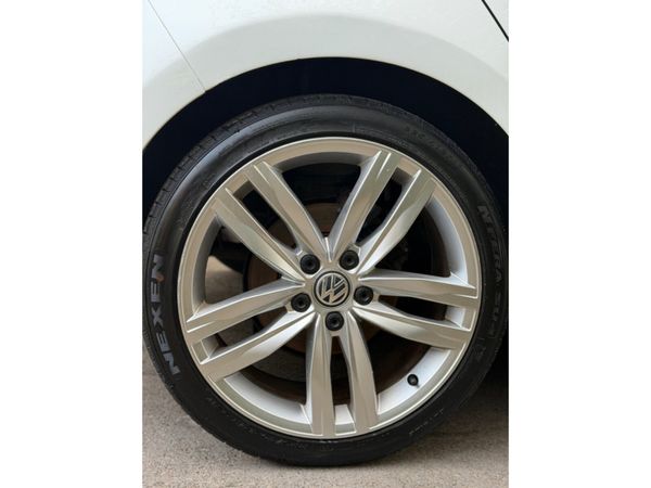 Volkswagen Golf HIGHLINE 1.6 TDI MANUAL 5SPEED 110 368775147