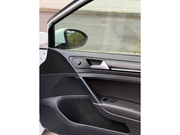 Volkswagen Golf HIGHLINE 1.6 TDI MANUAL 5SPEED 110 368775165