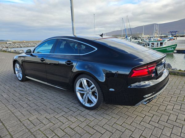 Audi S7 2016 4.0 twin turbo Quattro V8 368799112