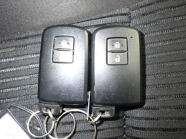 2018 - 7 Seater Toyota Prius. Low milage/ NCT 368814771