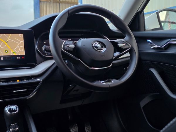 212 Skoda Octavia 2.0 TDI HIGH SPEC LOW MILES 368817743