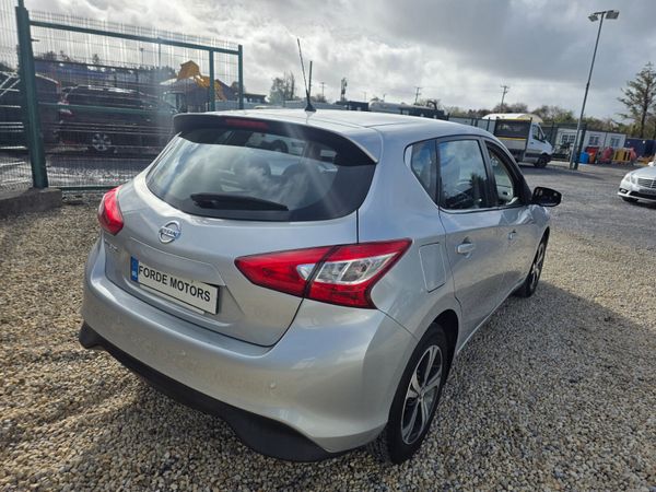 Nissan Pulsar Automatic 2016 368835630