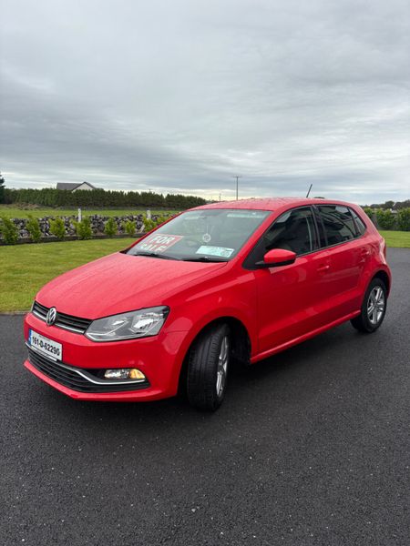 Volkswagen Polo 2016 368835695