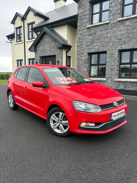 Volkswagen Polo 2016 368835699