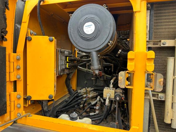 2011 VOLVO Ec 210 CL TRACK MACHINE....11,824 hrs. 368845132