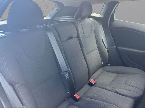 2015 VOLVO V40 (S30) 368848121