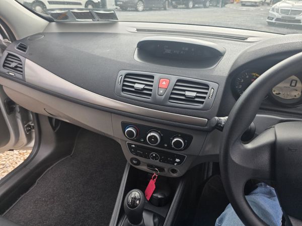 Renault Megane 2010 368855938