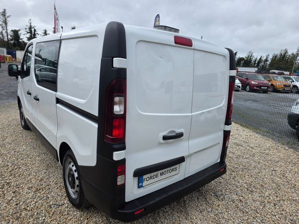 Vauxhall Vivaro Crewcab  2018 🎃 Sale 368850771