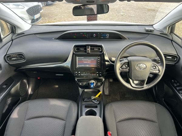 21 Toyota Prius Hybrid Low Mileage 368869034