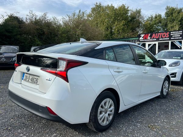 21 Toyota Prius Hybrid Low Mileage 368869036