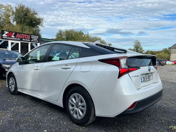 21 Toyota Prius Hybrid Low Mileage 368869037