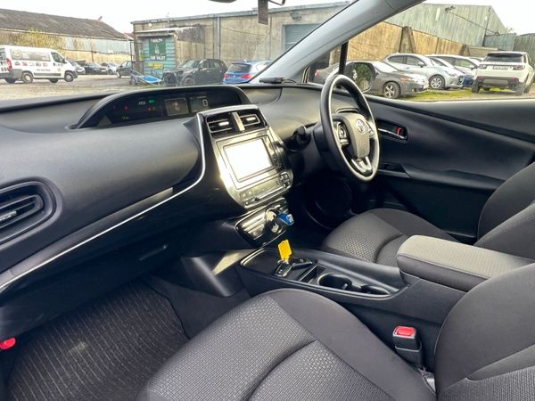 21 Toyota Prius Hybrid Low Mileage 368869047