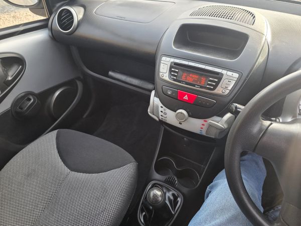 Toyota Aygo 2012 368869344