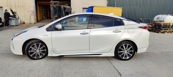 Toyota Prius 2016 full Spec 368870033