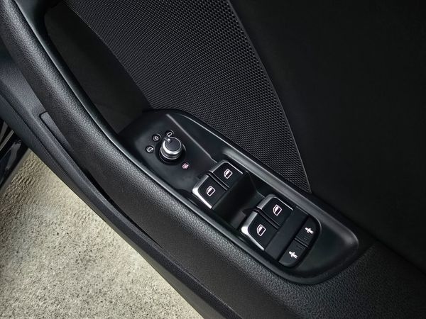 AUDI A3 2016 1.6 TDI SALOON BLACK EDT STYLING 368885231