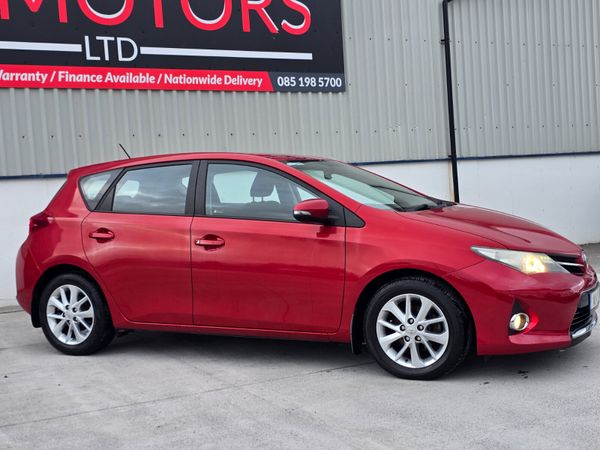 142 TOYOTA AURIS 1.4 D4D LOW MILAGE 368888974