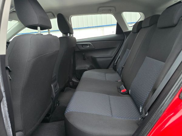 142 TOYOTA AURIS 1.4 D4D LOW MILAGE 368888988