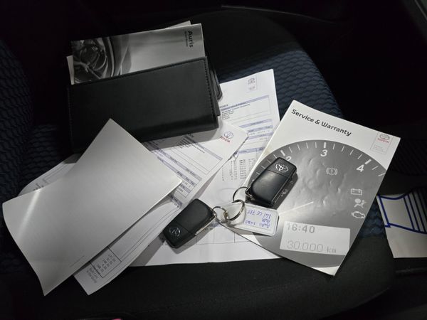 142 TOYOTA AURIS 1.4 D4D LOW MILAGE 368888997