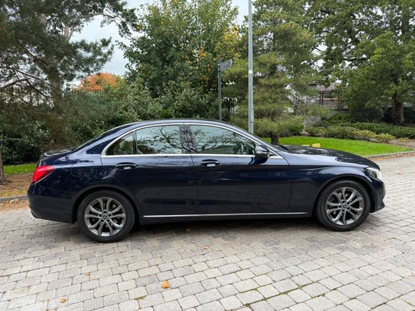 Mercedes-Benz C-Class 2018 Automatic Petrol 368896323