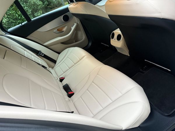 Mercedes-Benz C-Class 2018 Automatic Petrol 368896389