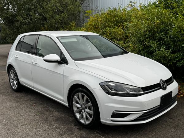 Volkswagen Golf Automatic 1.2 TSI 368899794