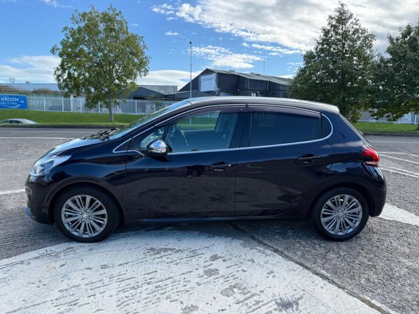 Peugeot 208 2017 1.2 Petrol Auto 368913571
