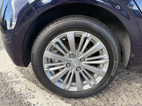 Peugeot 208 2017 1.2 Petrol Auto 368913592