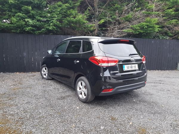 141 KIA CARENS... 7 SEATS... 368925629